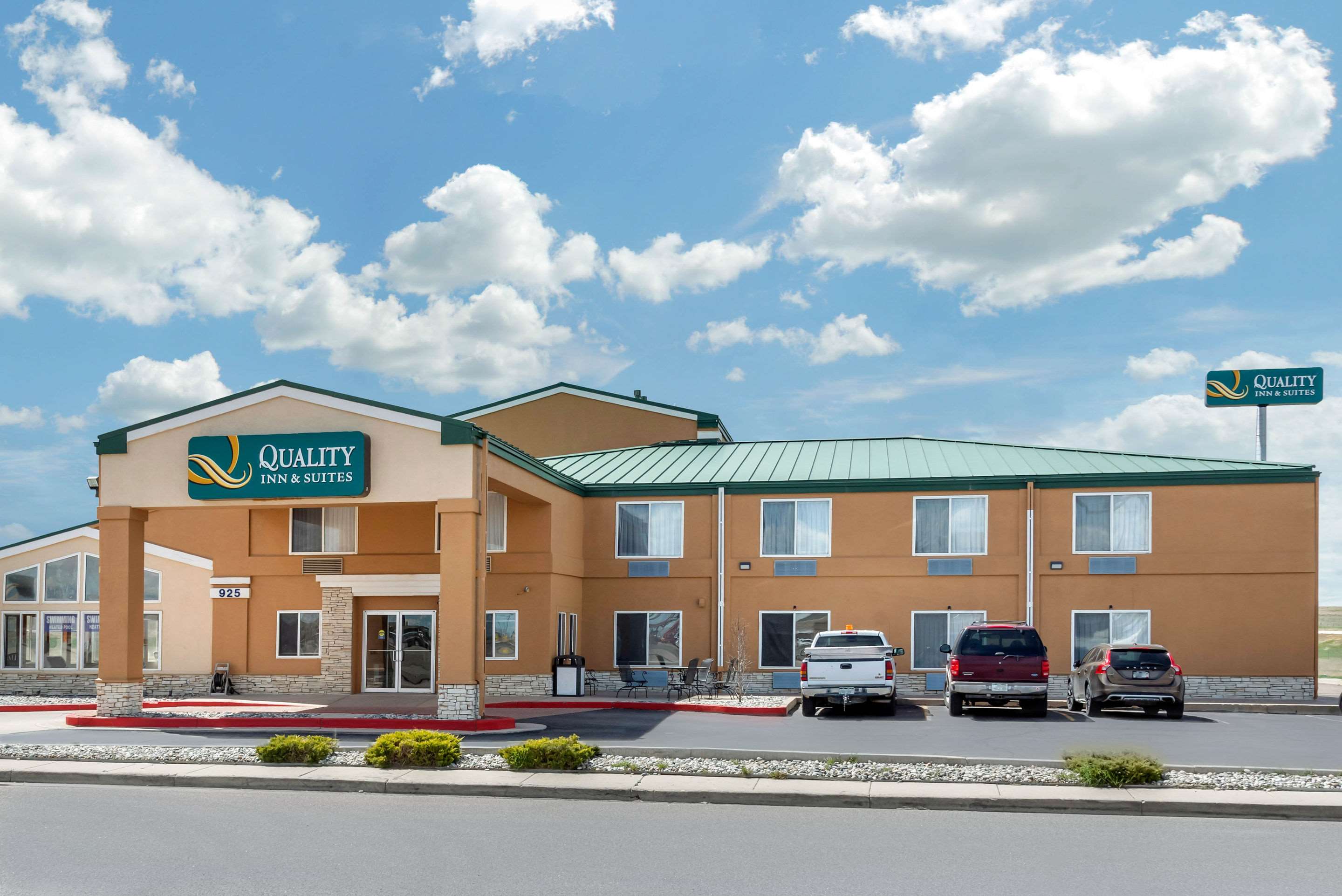 Quality Inn & Suites Limon Photo