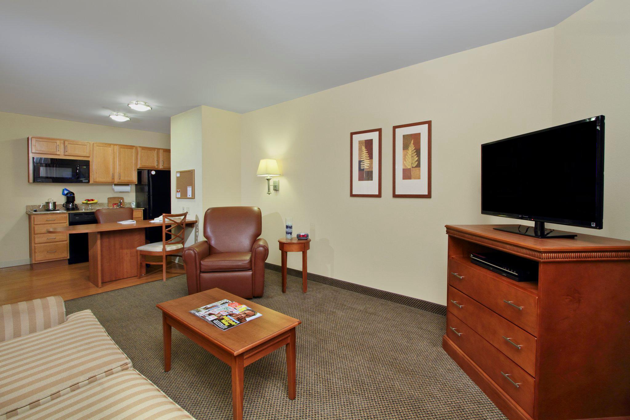 Candlewood Suites Norfolk Airport Photo