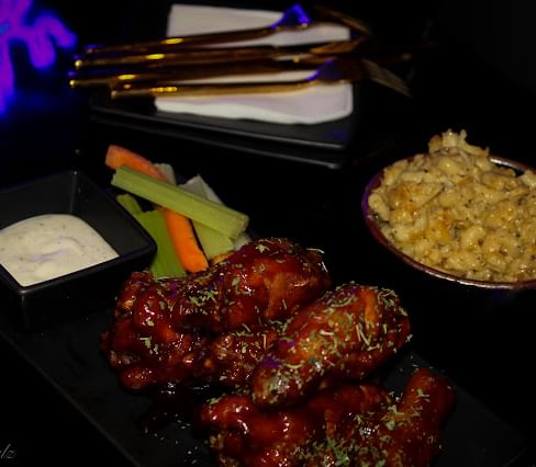 Chicken Wings (8)