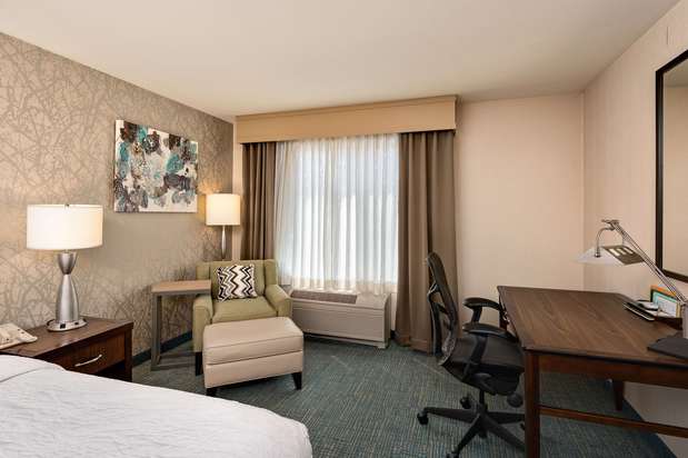 Images Hilton Garden Inn Overland Park