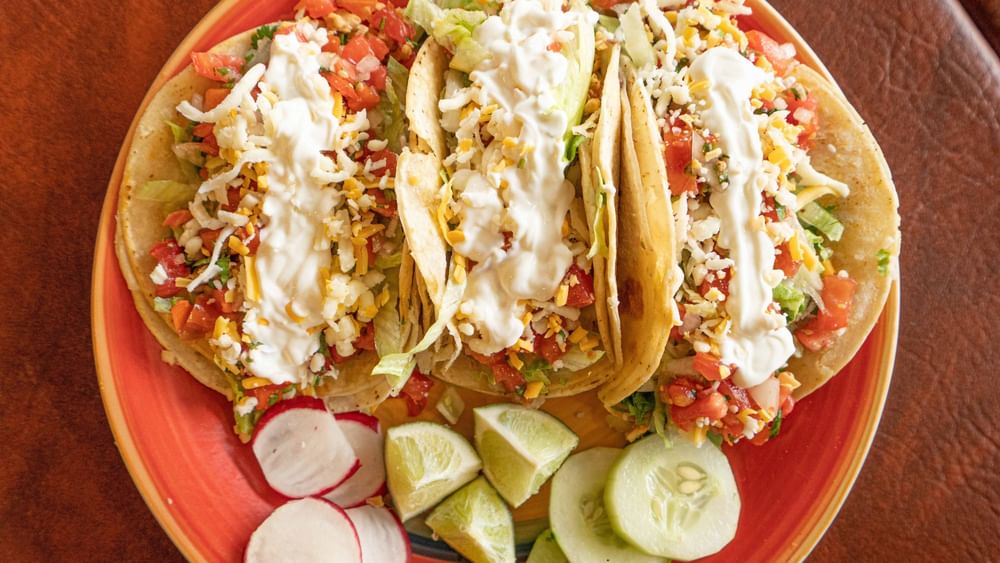 3 rancheros tacos