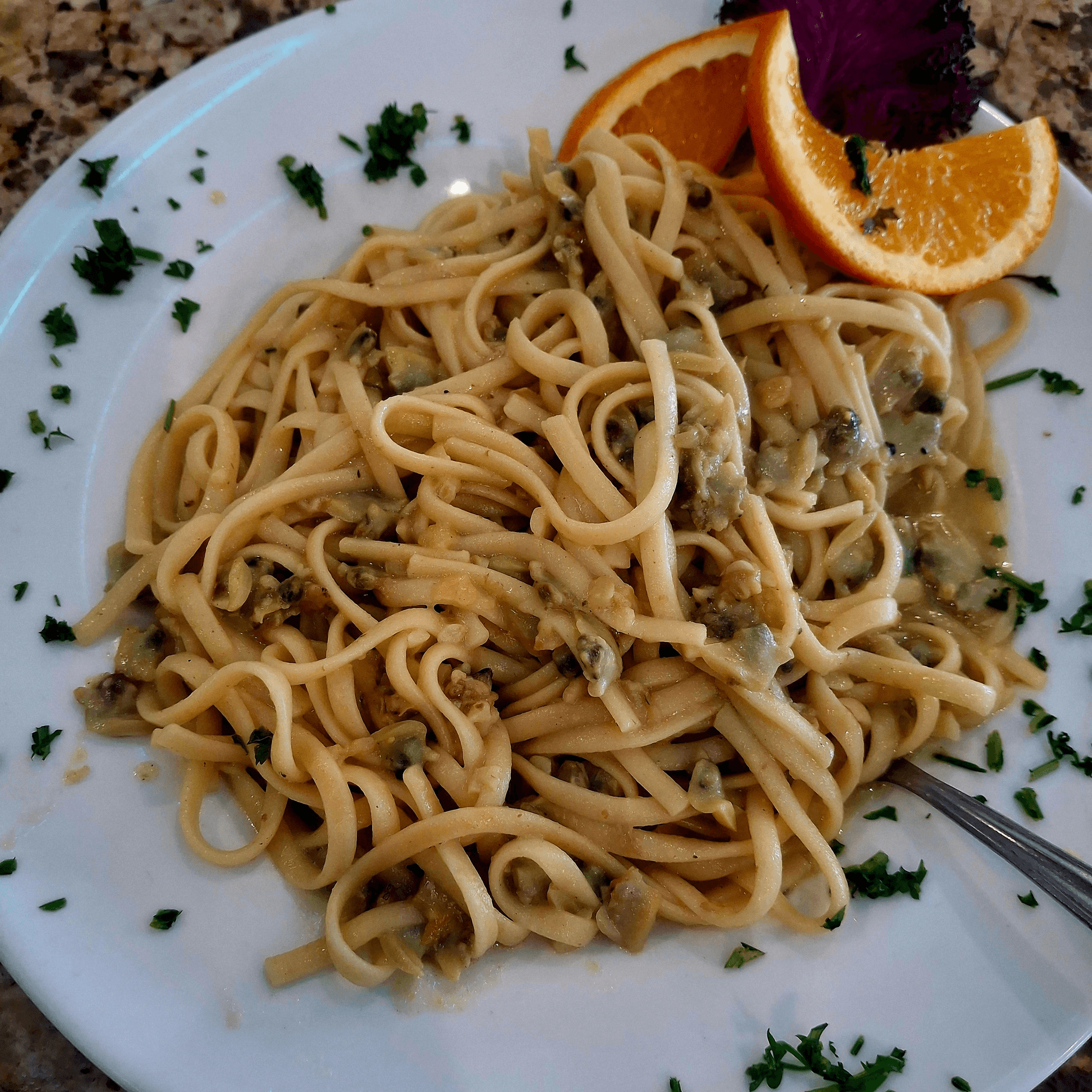 Linguini & Clam Sauce