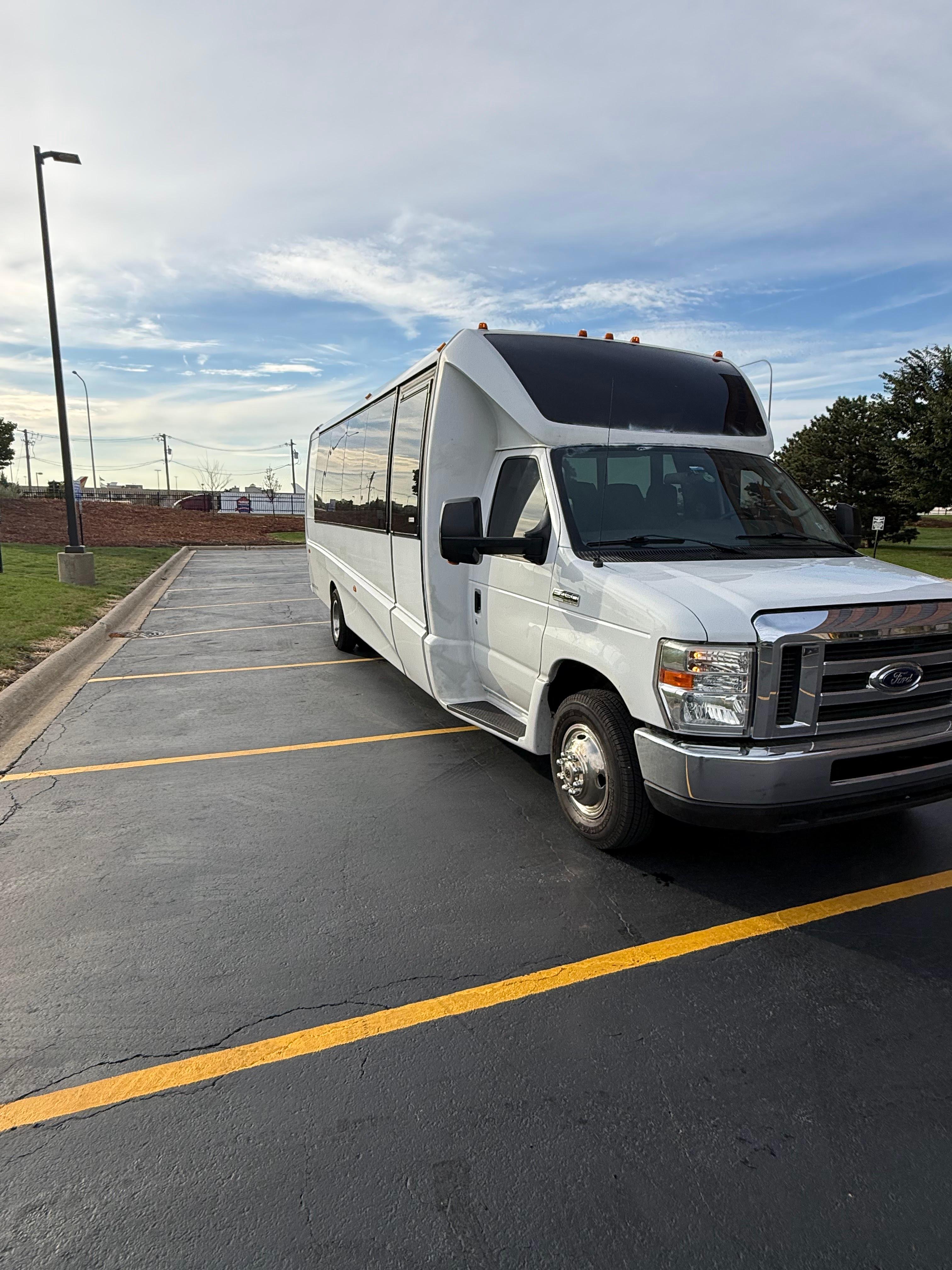Royal Carriage Limo Image