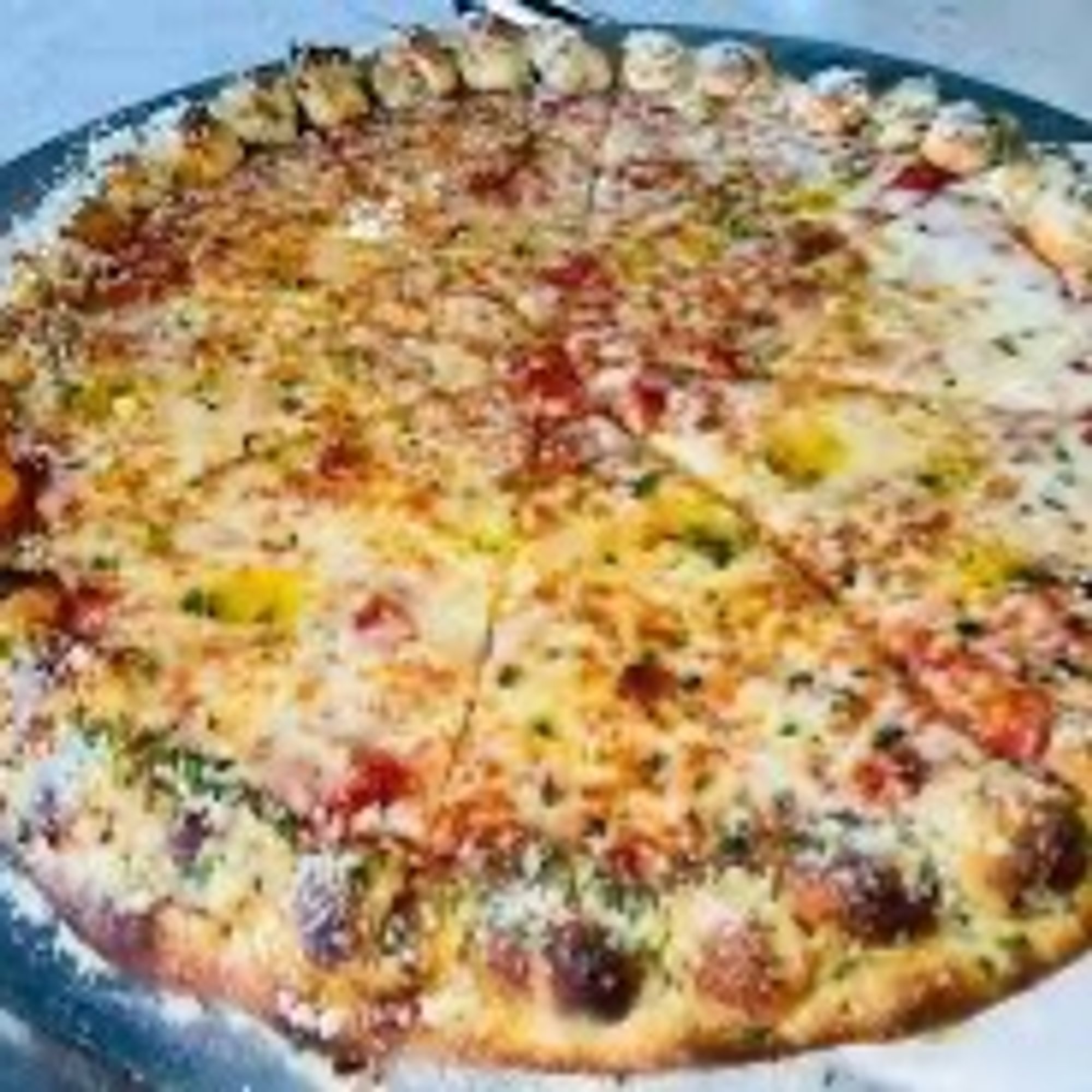 Garlic Knot Crust Pizza!