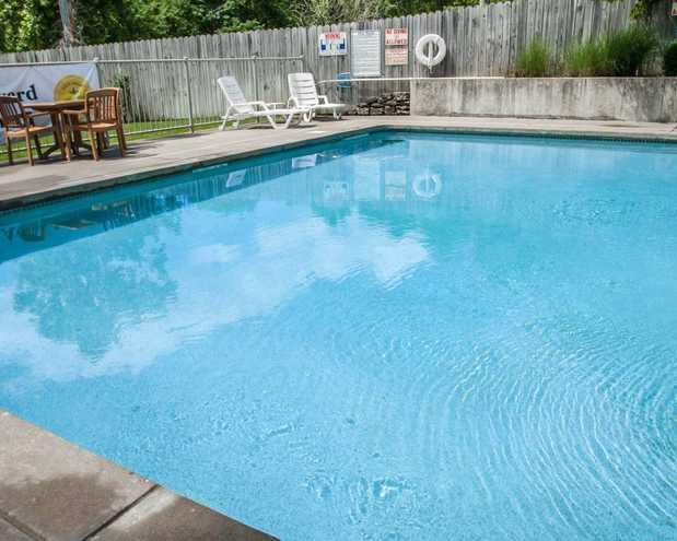 Images Sleep Inn & Suites Lake of the Ozarks