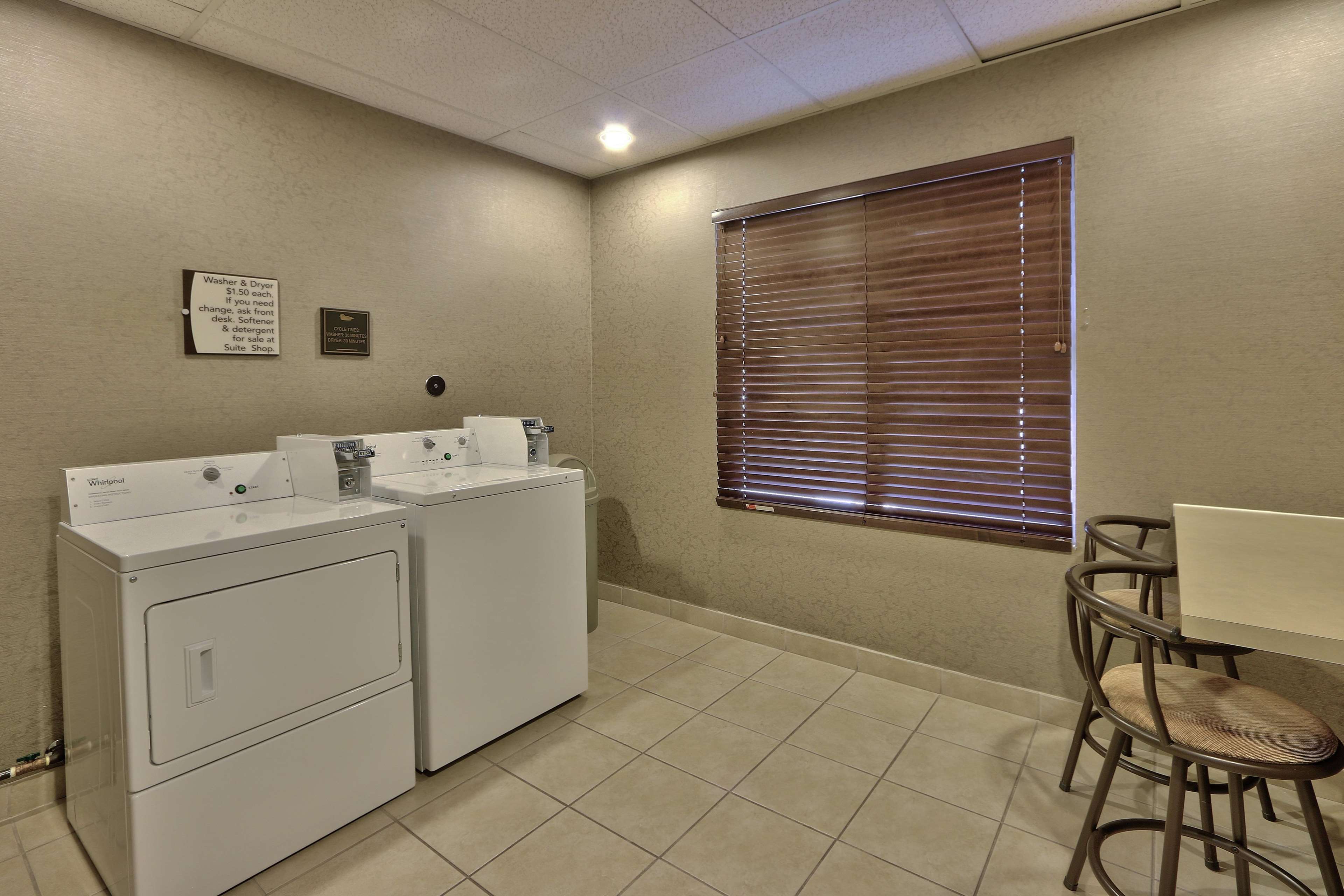 Homewood Suites by Hilton Albuquerque Airport Photo