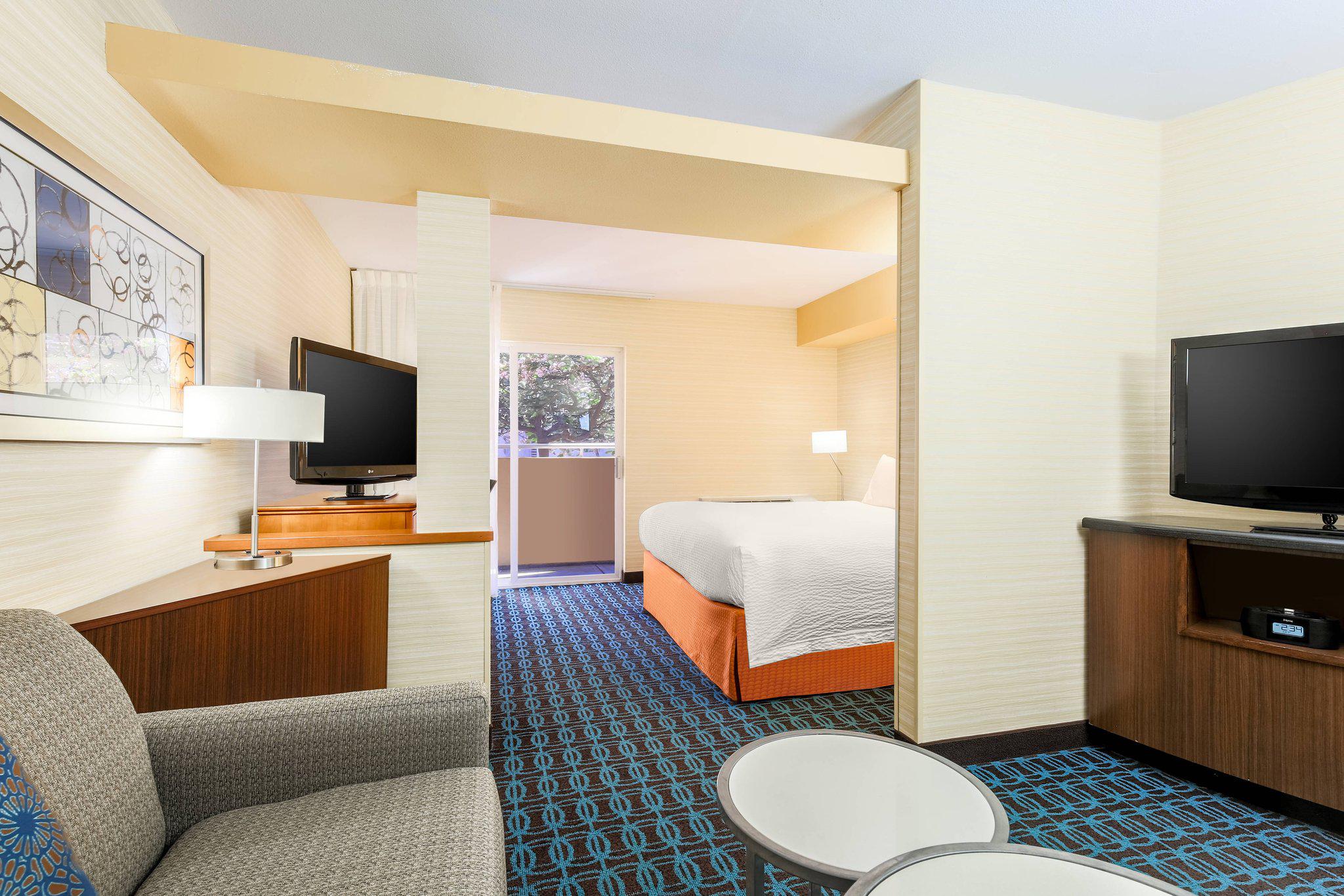 Fairfield Inn & Suites by Marriott San Jose Airport Photo