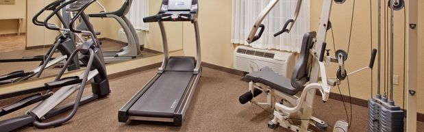 Images Candlewood Suites St. Robert