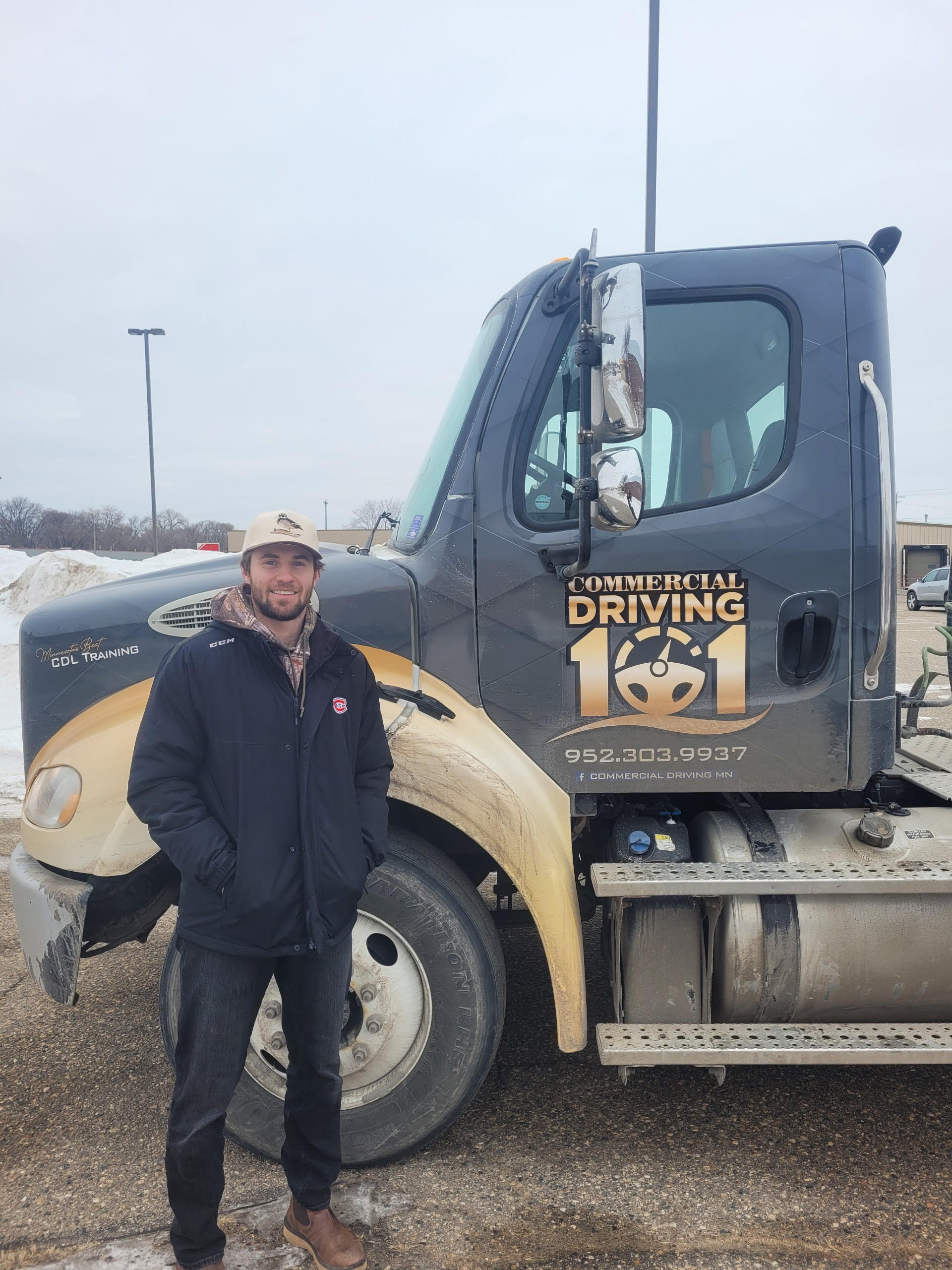 Commercial Driving 101 Image