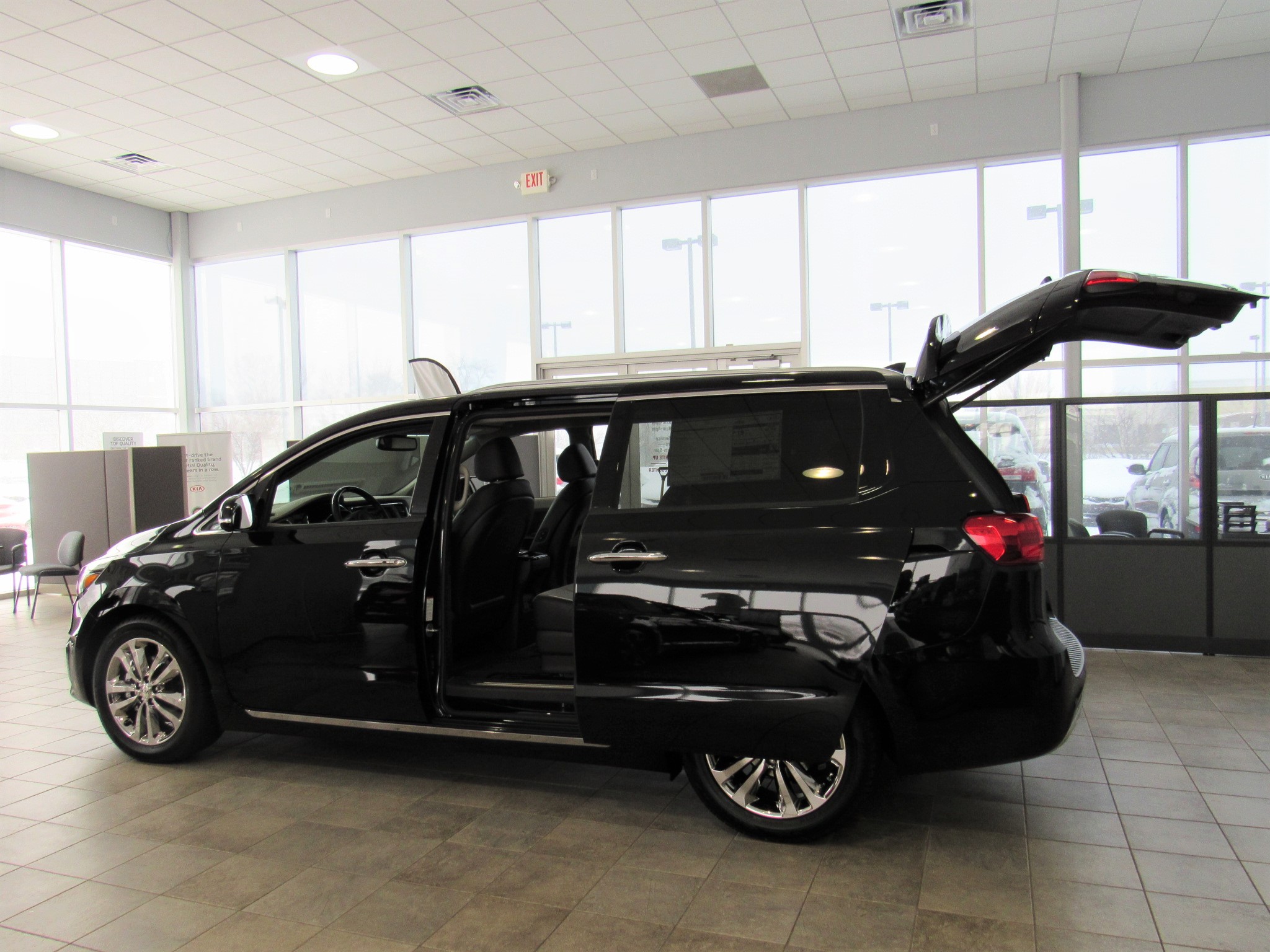 Renn Kirby Kia Image