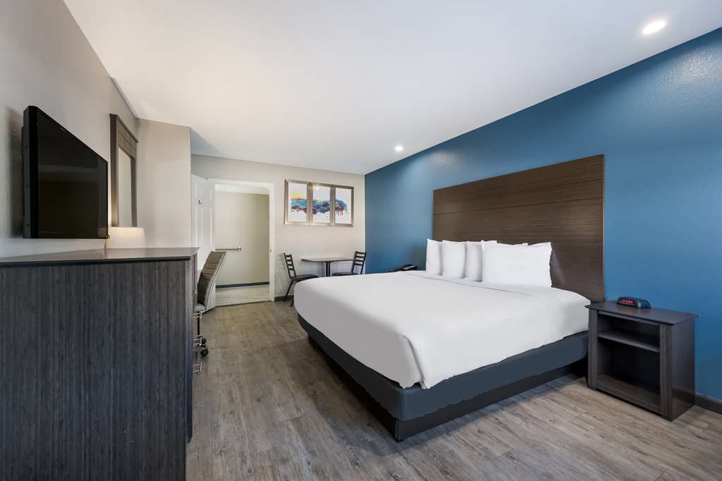 SureStay by Best Western Spring North Houston Image