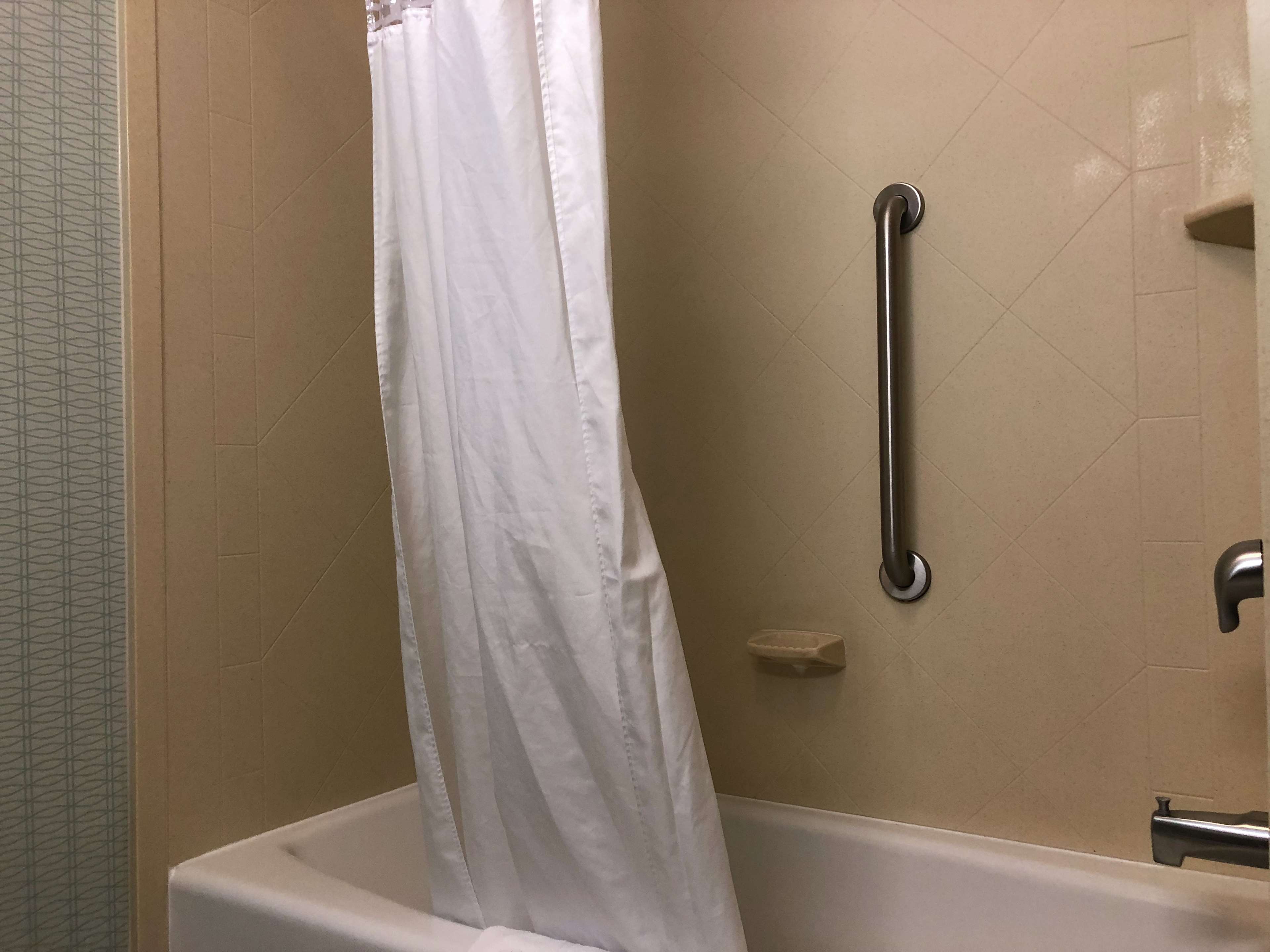 Hampton Inn & Suites Nashville @ Opryland Photo