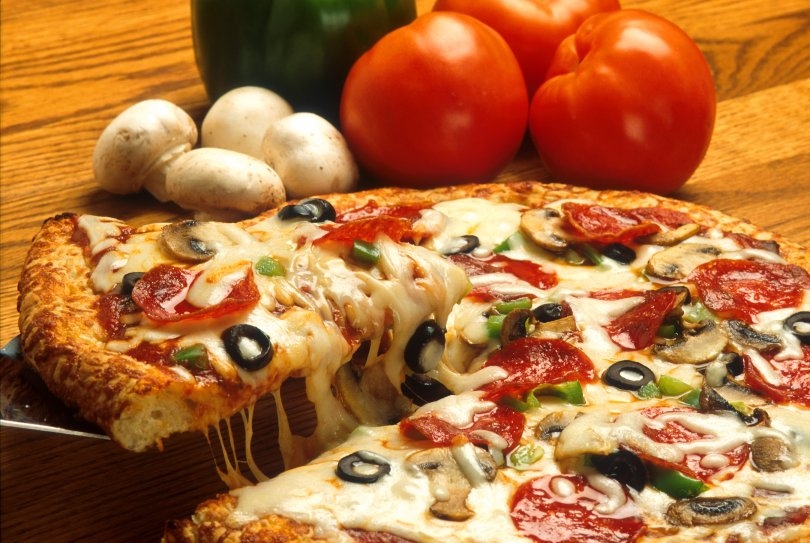 Create Your Own 12" Pizza *