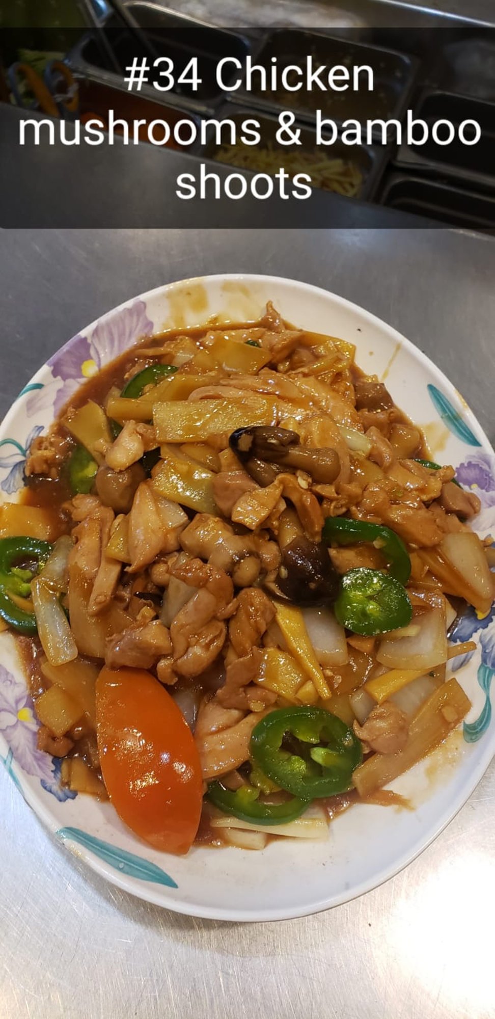 34. Chicken with mushroom & bamboo shoots - gà xào nấm măng