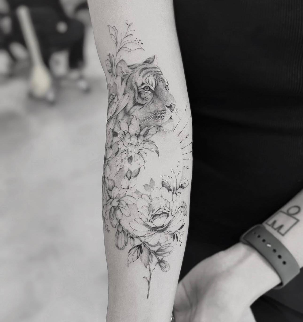 Baron Art Tattoo & Piercing Studio Image