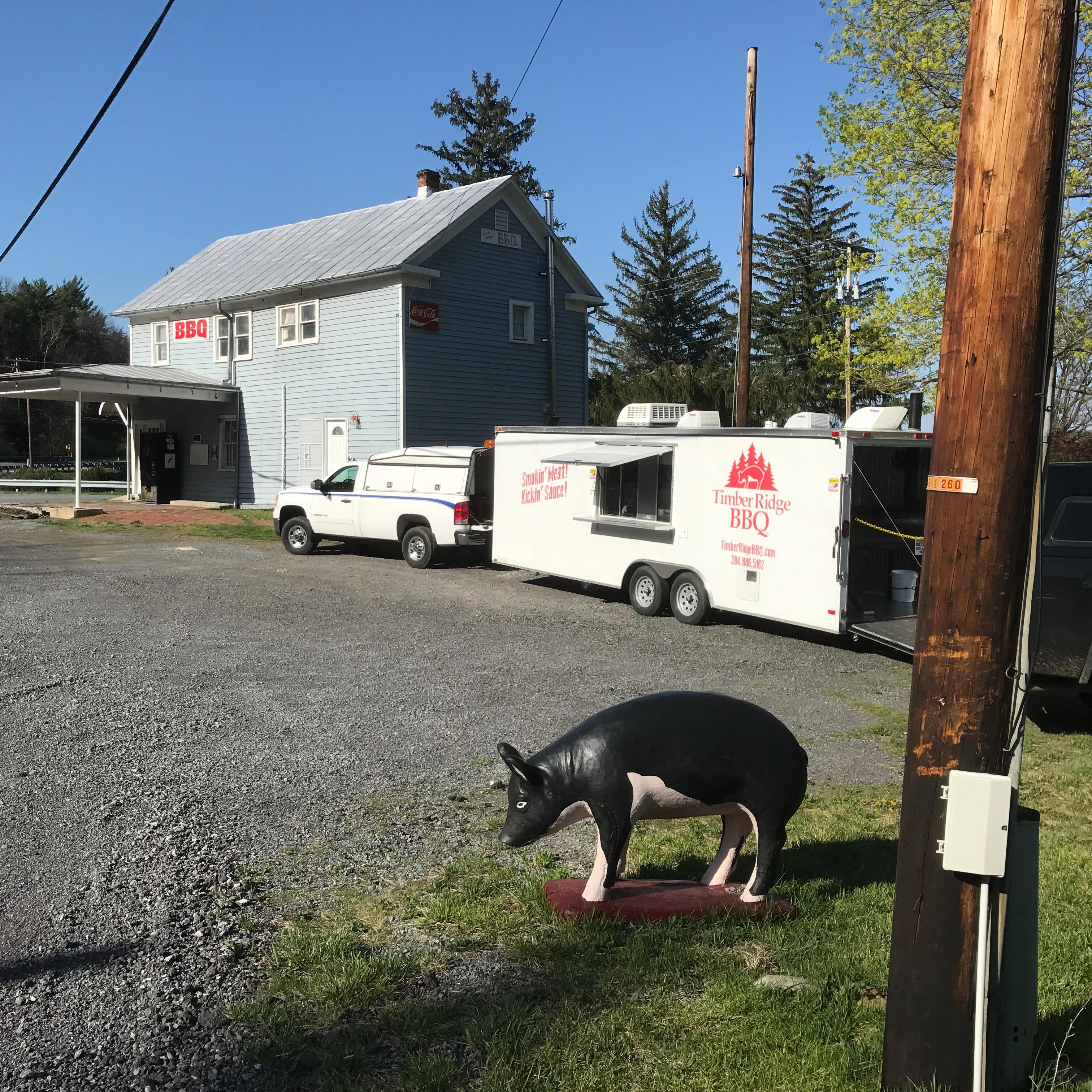 Timber Ridge BBQ LLC Logo