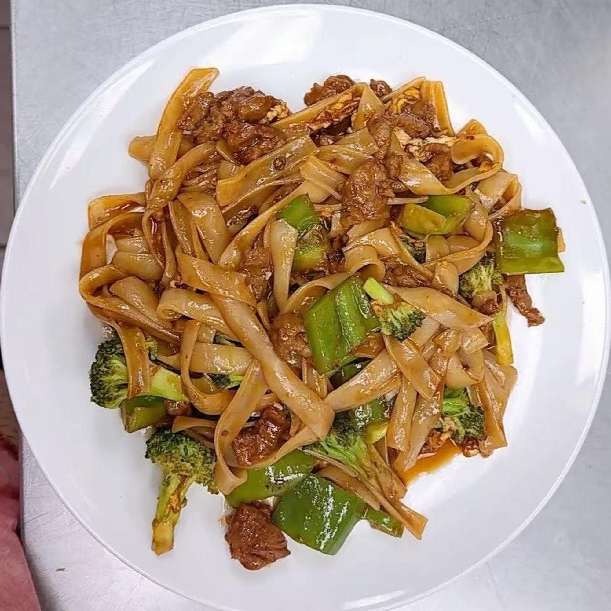 Pad Kee Mao Lunch