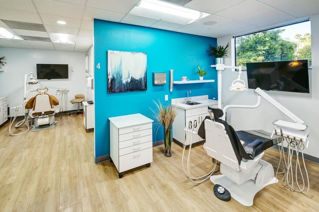 Modern American Dentistry - Woodland Hills Photo