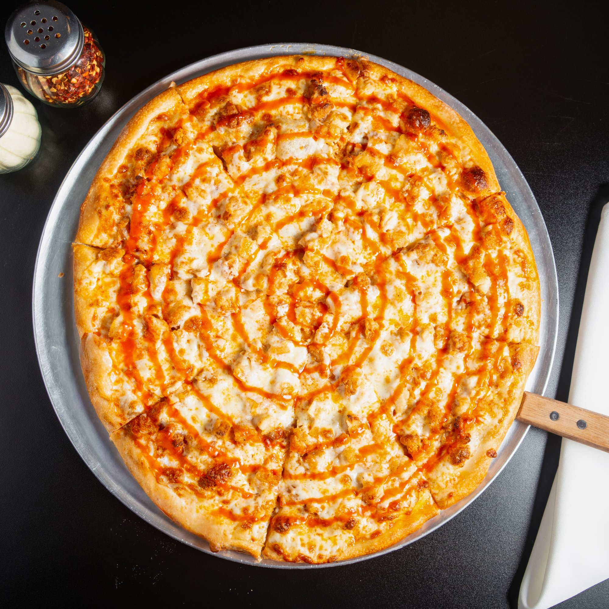 18" Buffalo Chicken