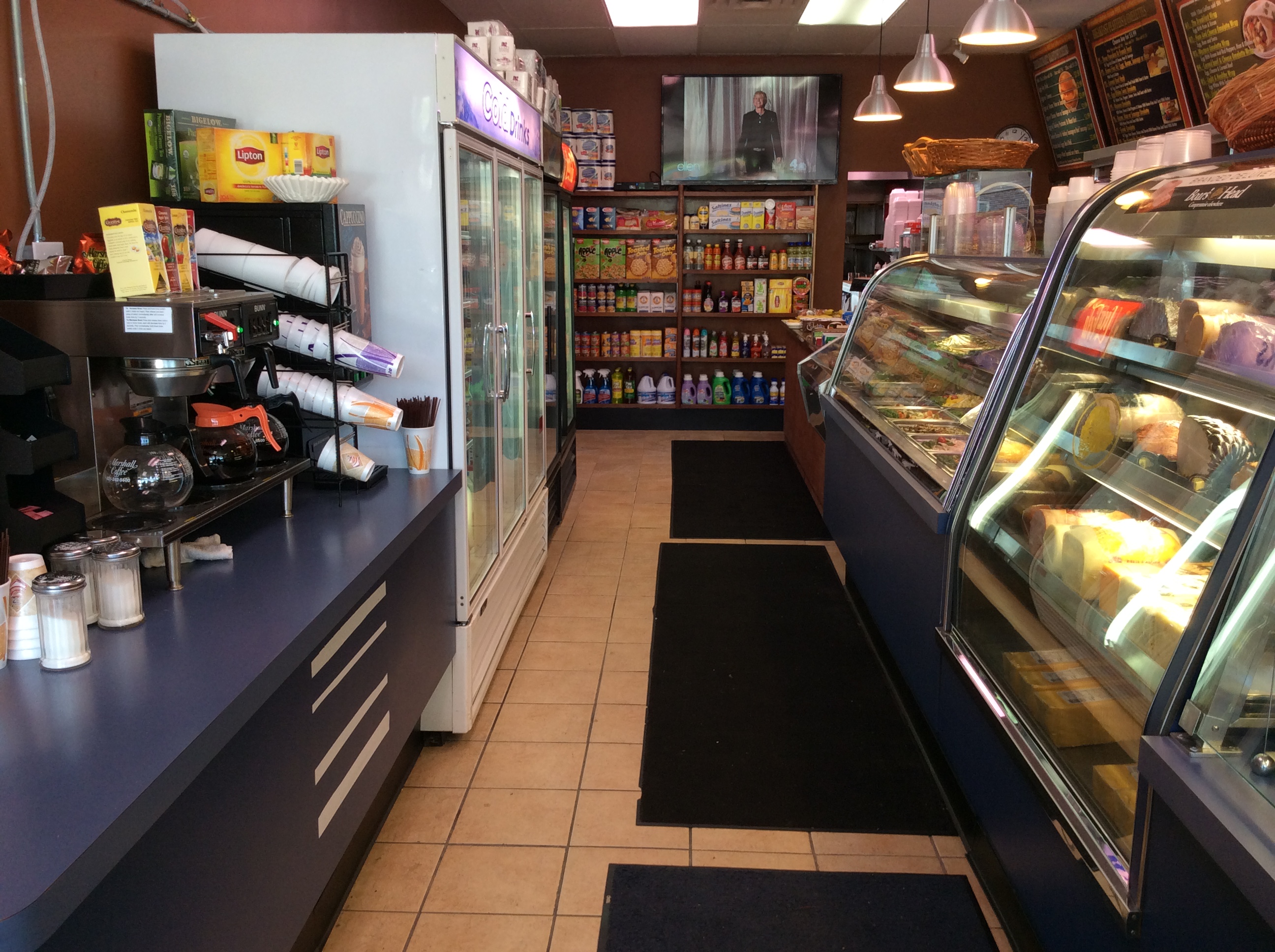 Hyde Park Deli & Bagels Photo