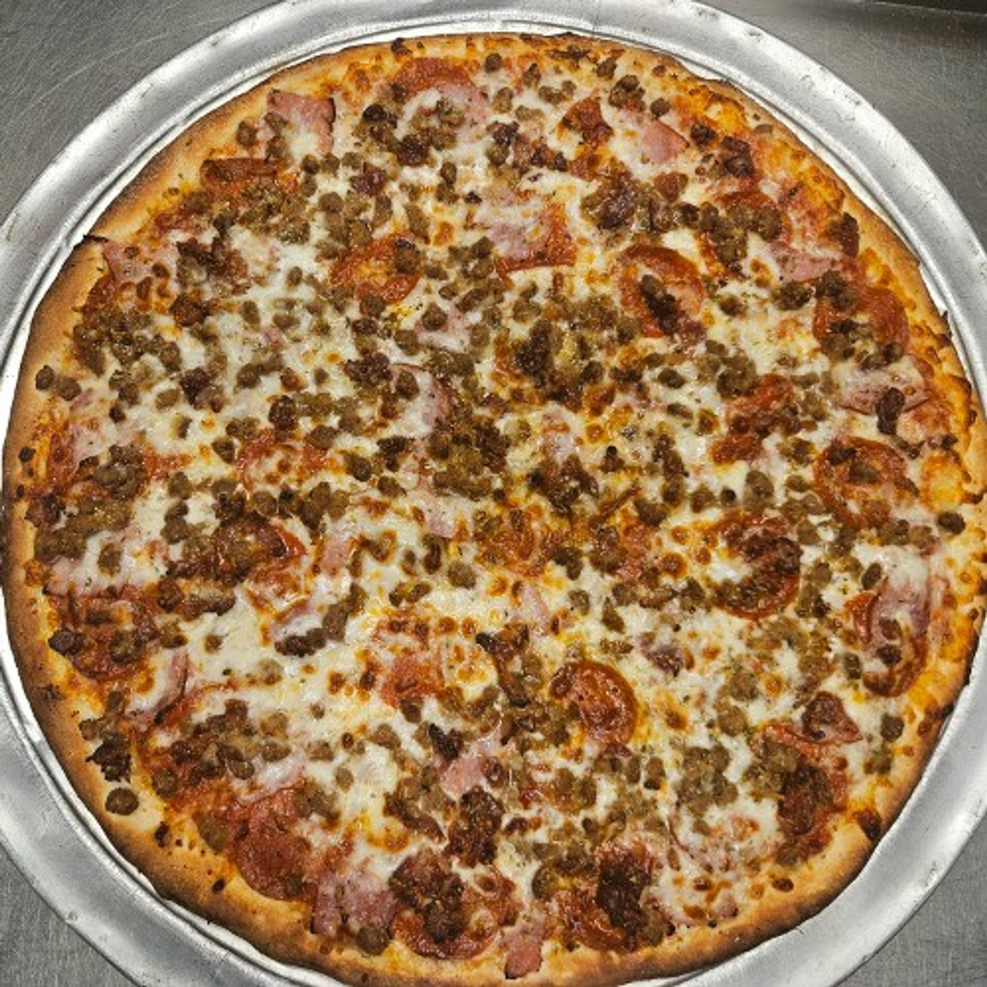 Al Capone's Meat Lover's Pizza (Medium)