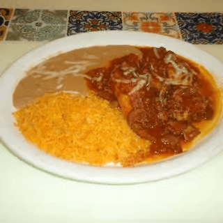 Two Tamales with Chile Con Carne