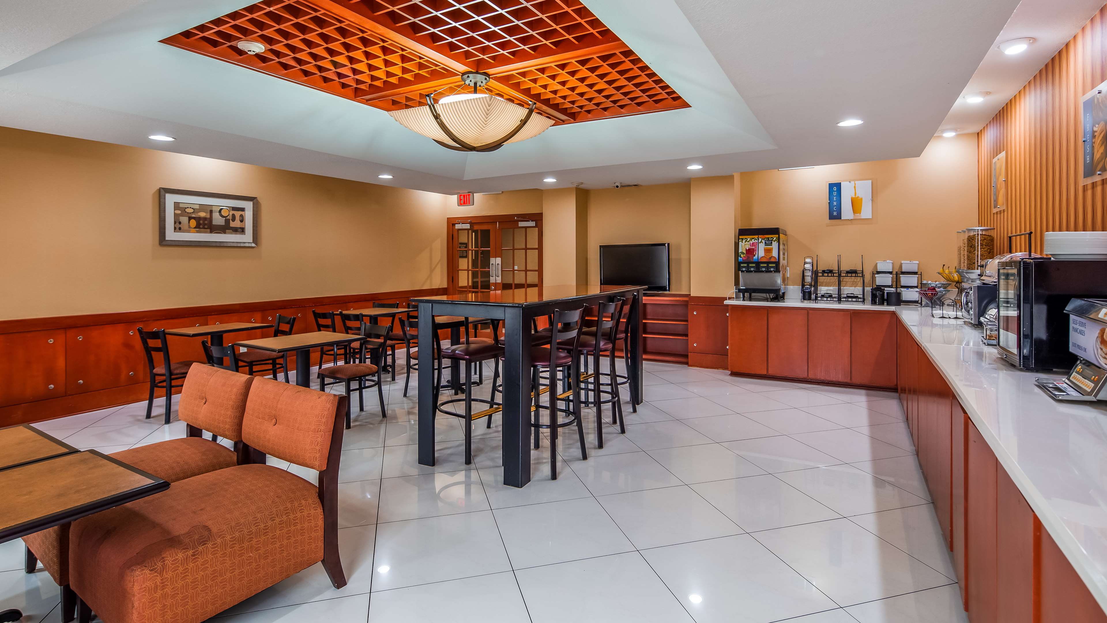 Best Western Plus Flowood Inn & Suites Photo