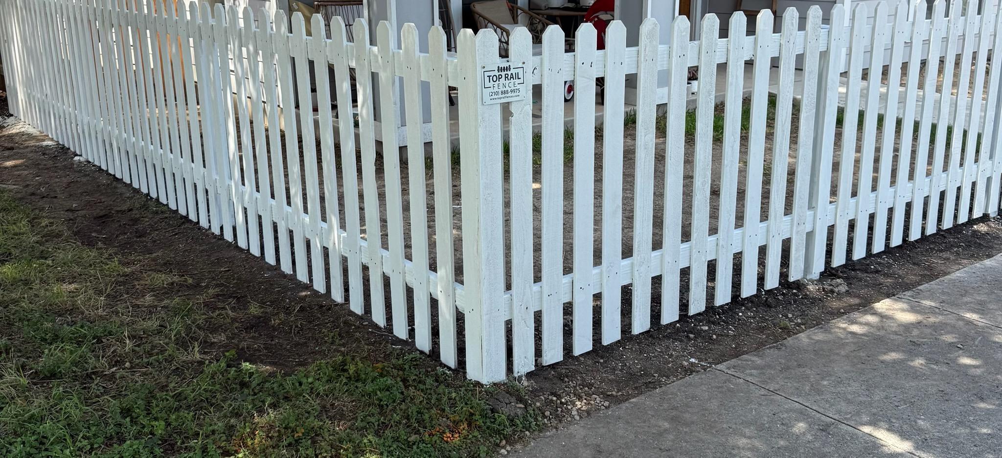 Top Rail Fence San Antonio Image