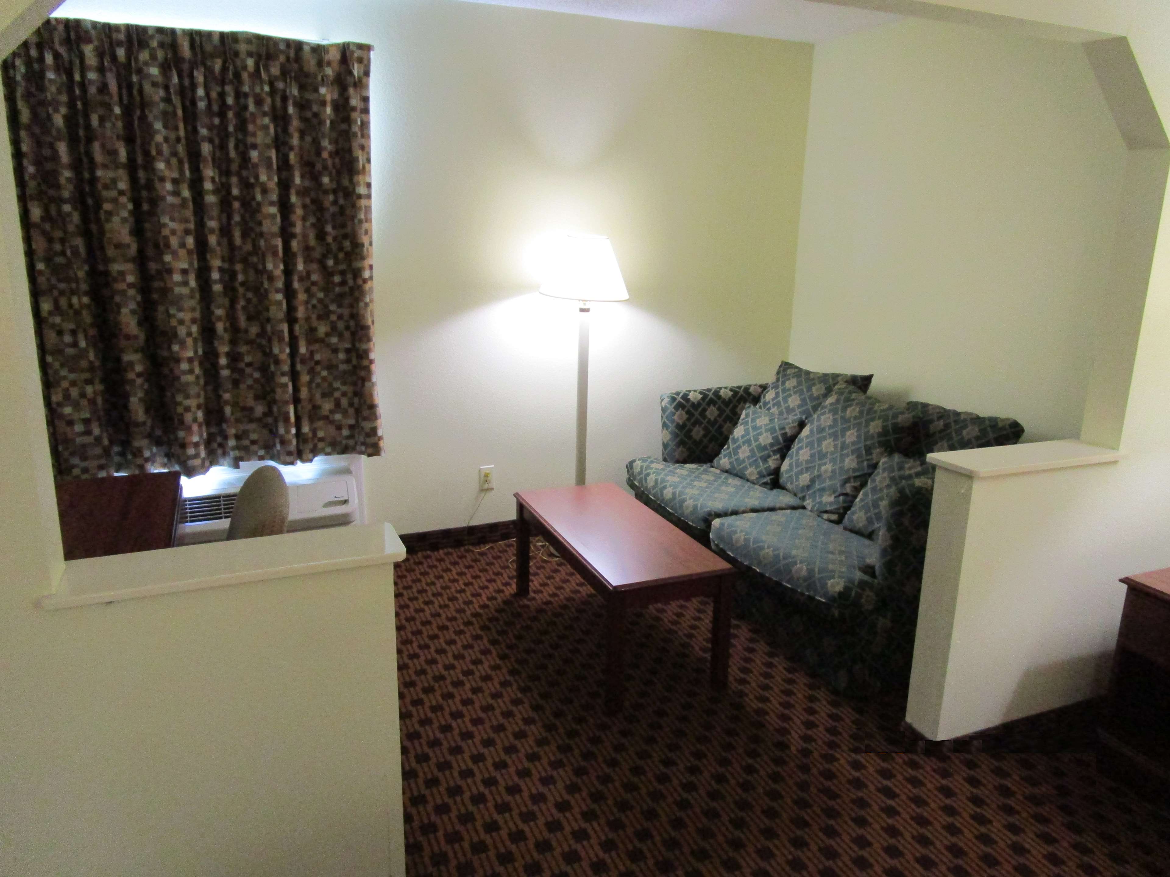 SureStay Plus Hotel by Best Western Chattanooga Photo