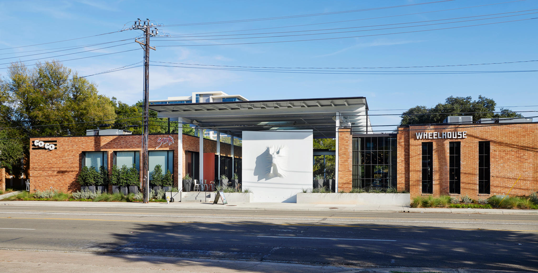 Camden Design District Apartments Photo