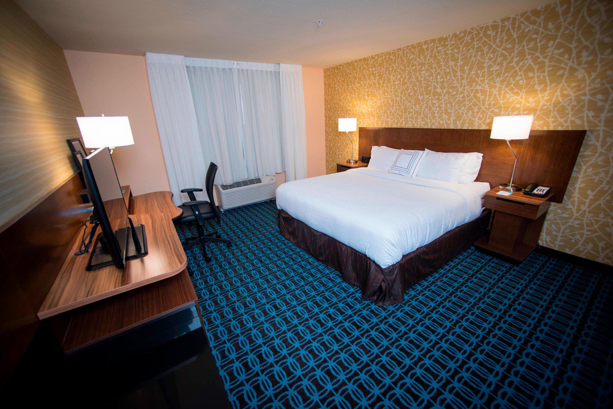 Fairfield Inn & Suites by Marriott Cincinnati Uptown/University Area Photo