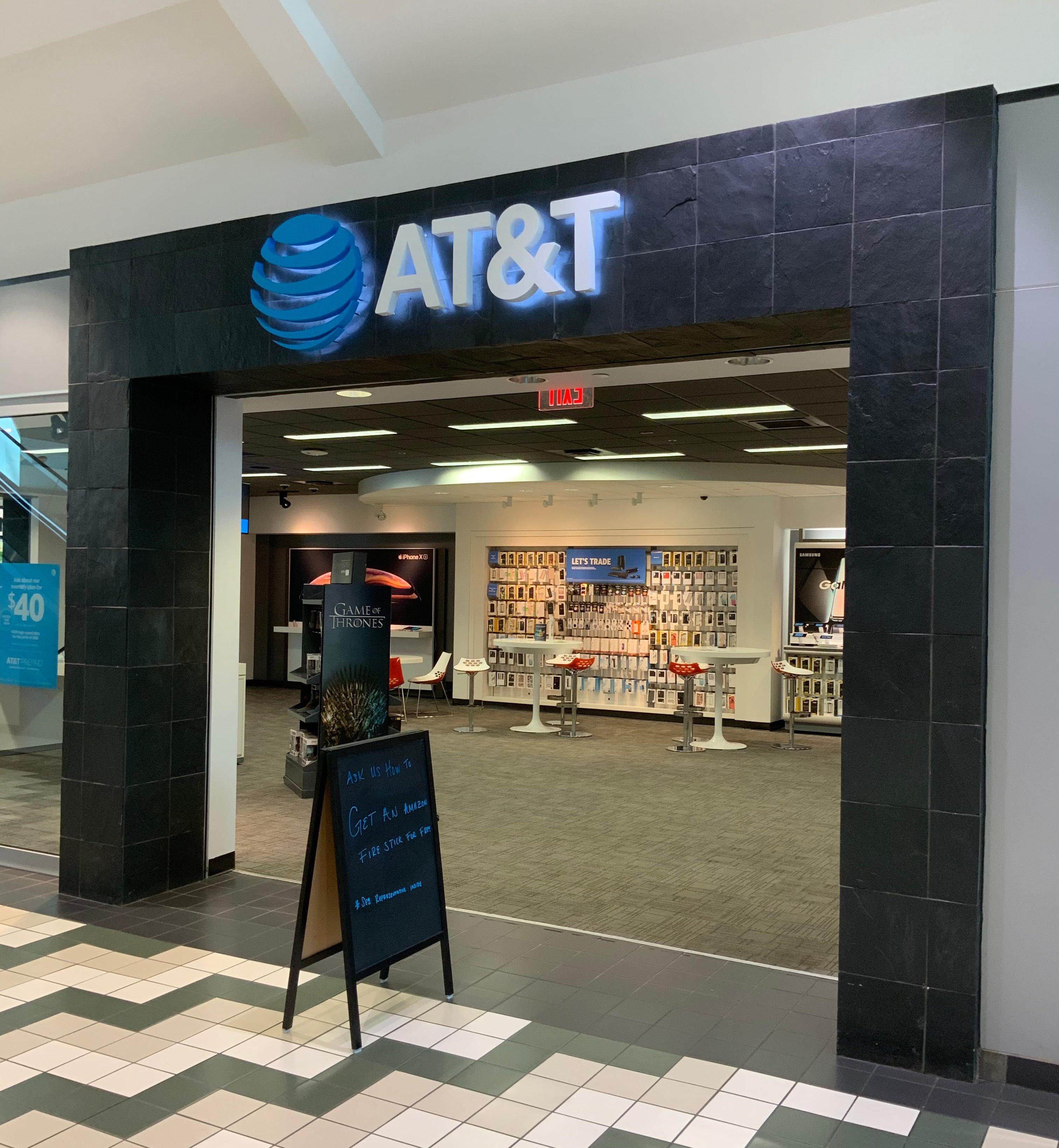 AT&T Store Photo