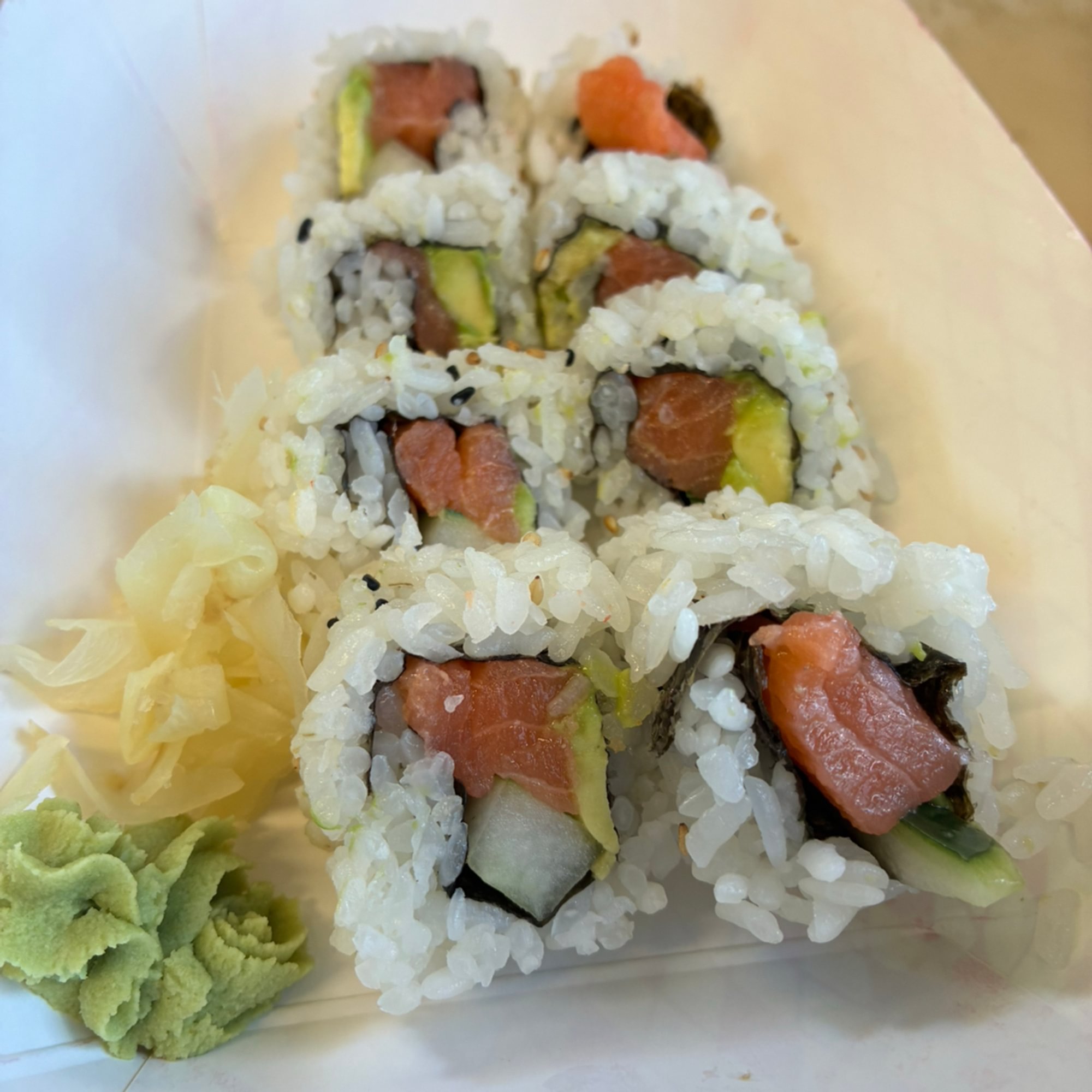 Salmon Roll