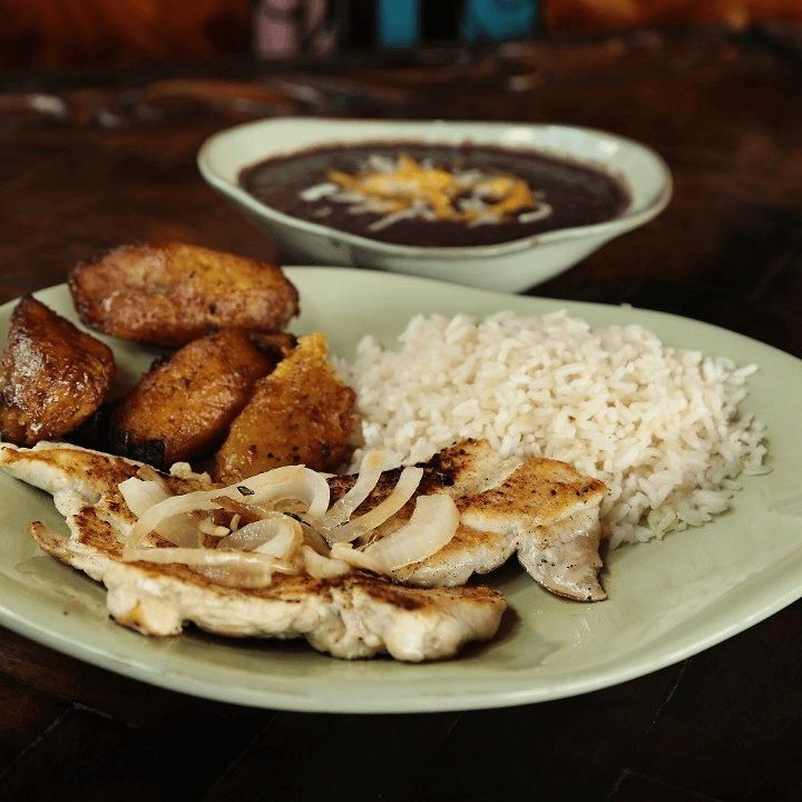 BISTEC DE POLLO