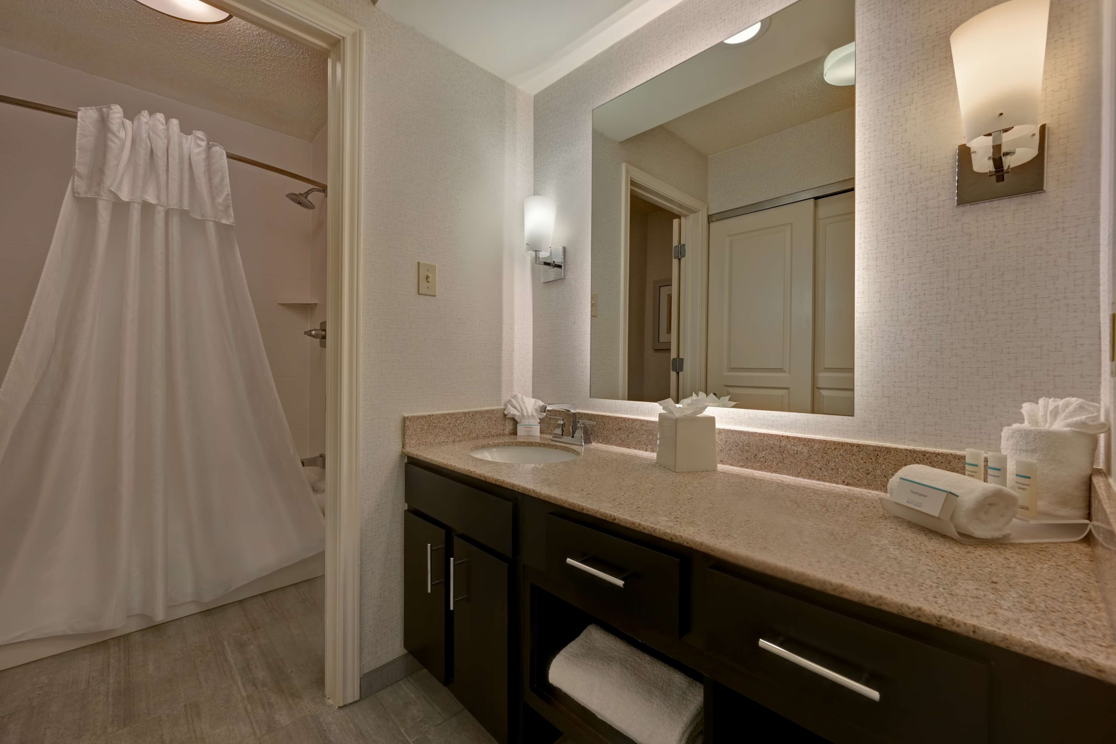 Homewood Suites by Hilton - Boulder Photo