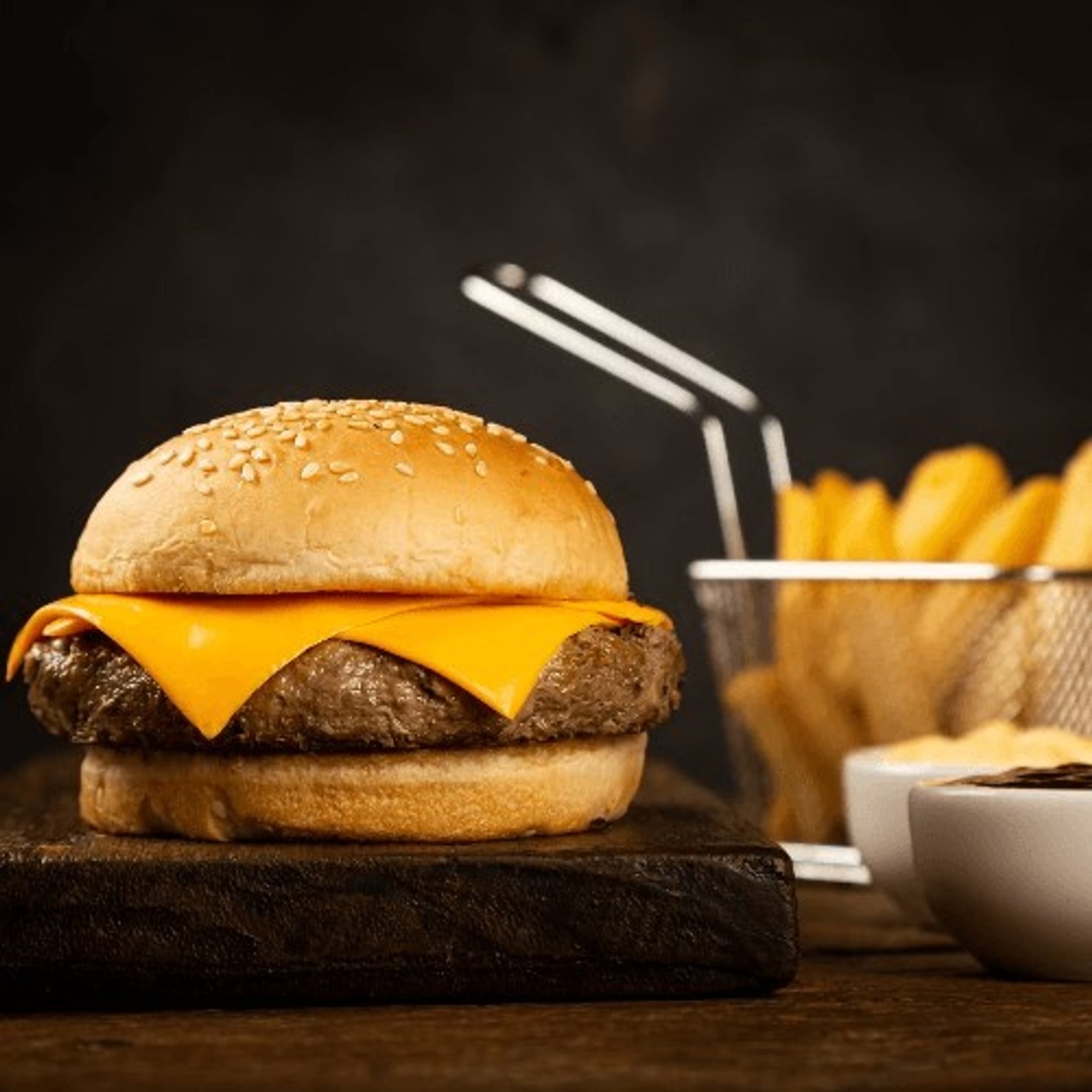 Cheeseburger & Fries