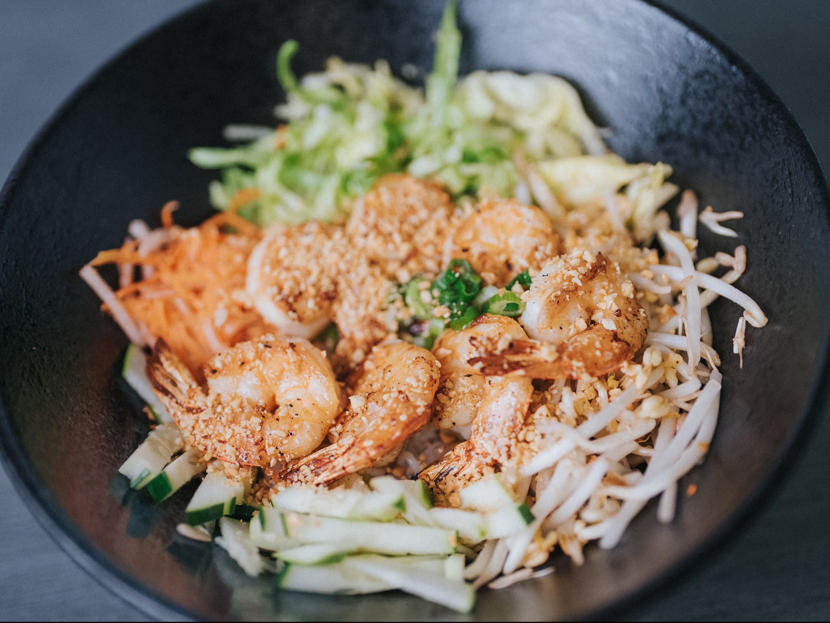 B4 - Grilled Shrimp Bun