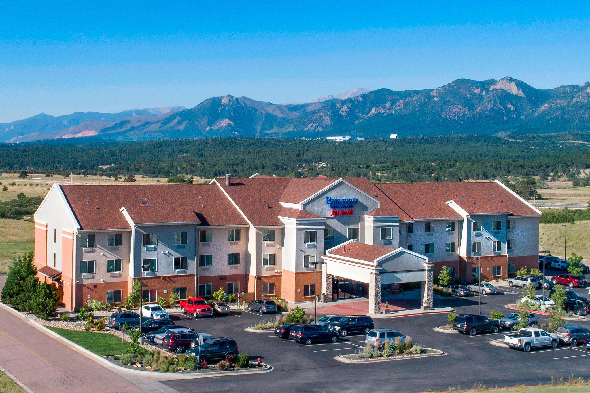 Fairfield Inn & Suites by Marriott Colorado Springs North/Air Force Academy Photo