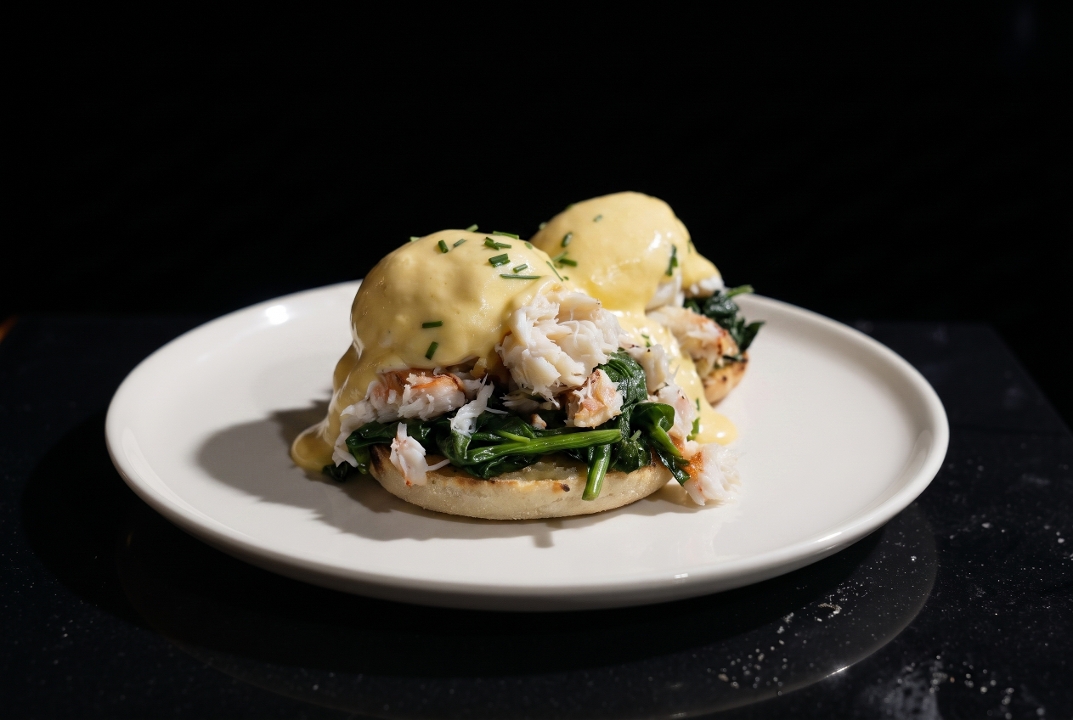 Crab Benedict