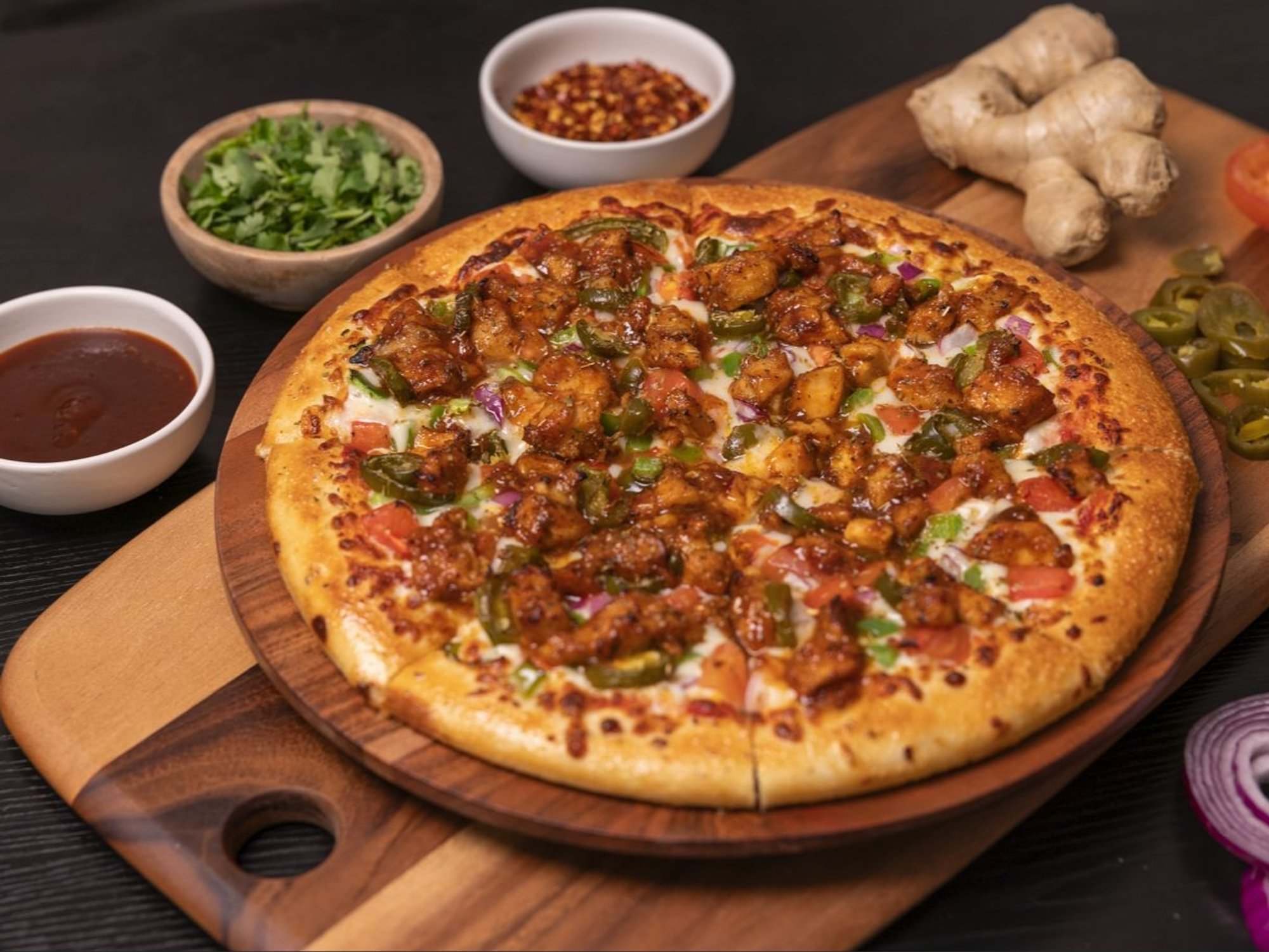 Korean Chili Chicken Pizza