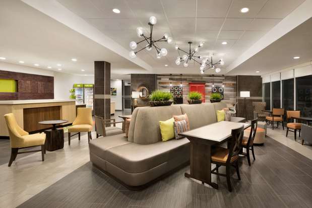Images Home2 Suites by Hilton Houston/Webster