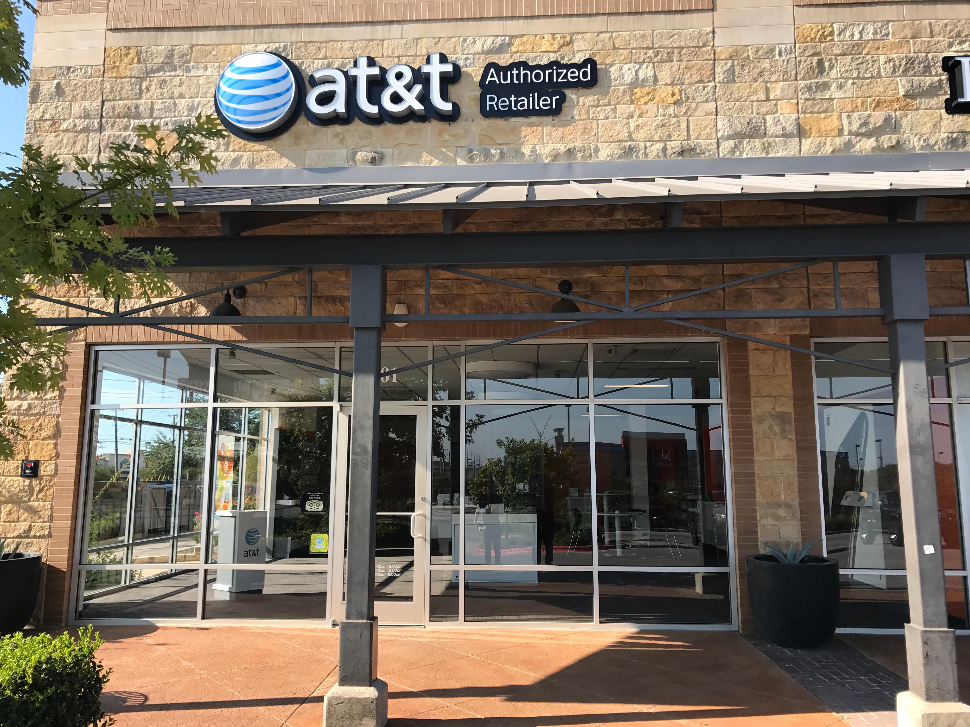 AT&T Store Photo