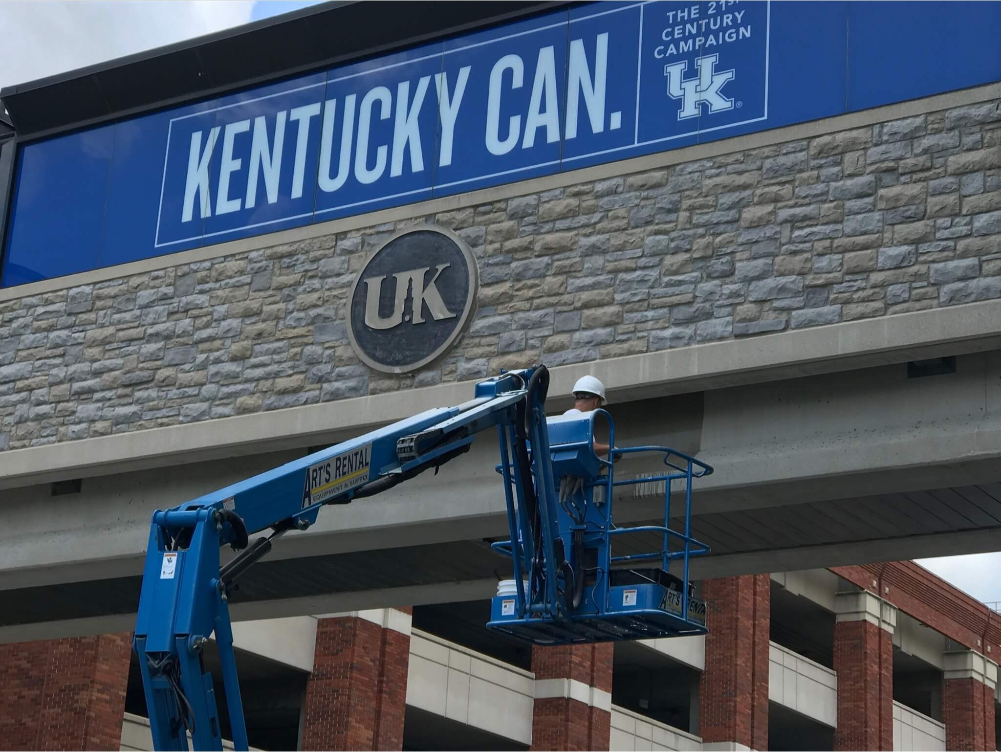 Winner's Circle Painting Image