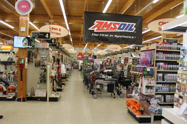 Images TNT Ace Hardware