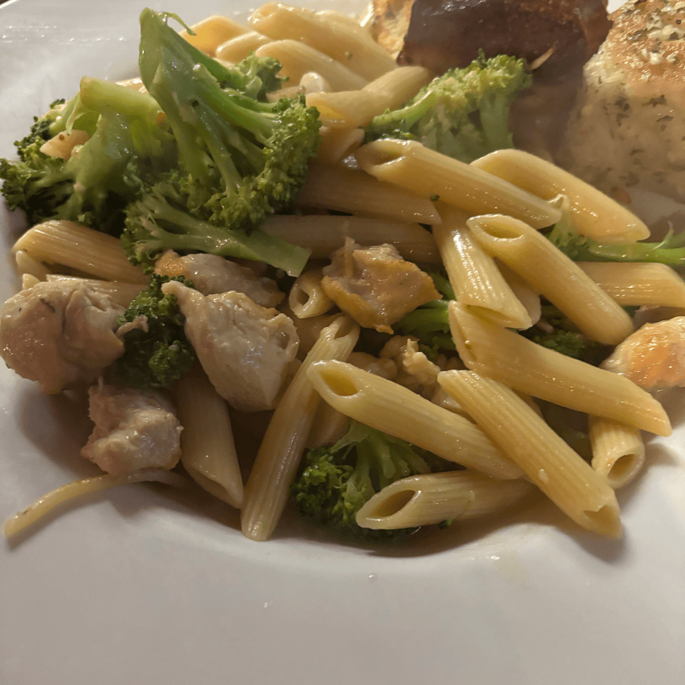 Penne Broccoli and Chicken