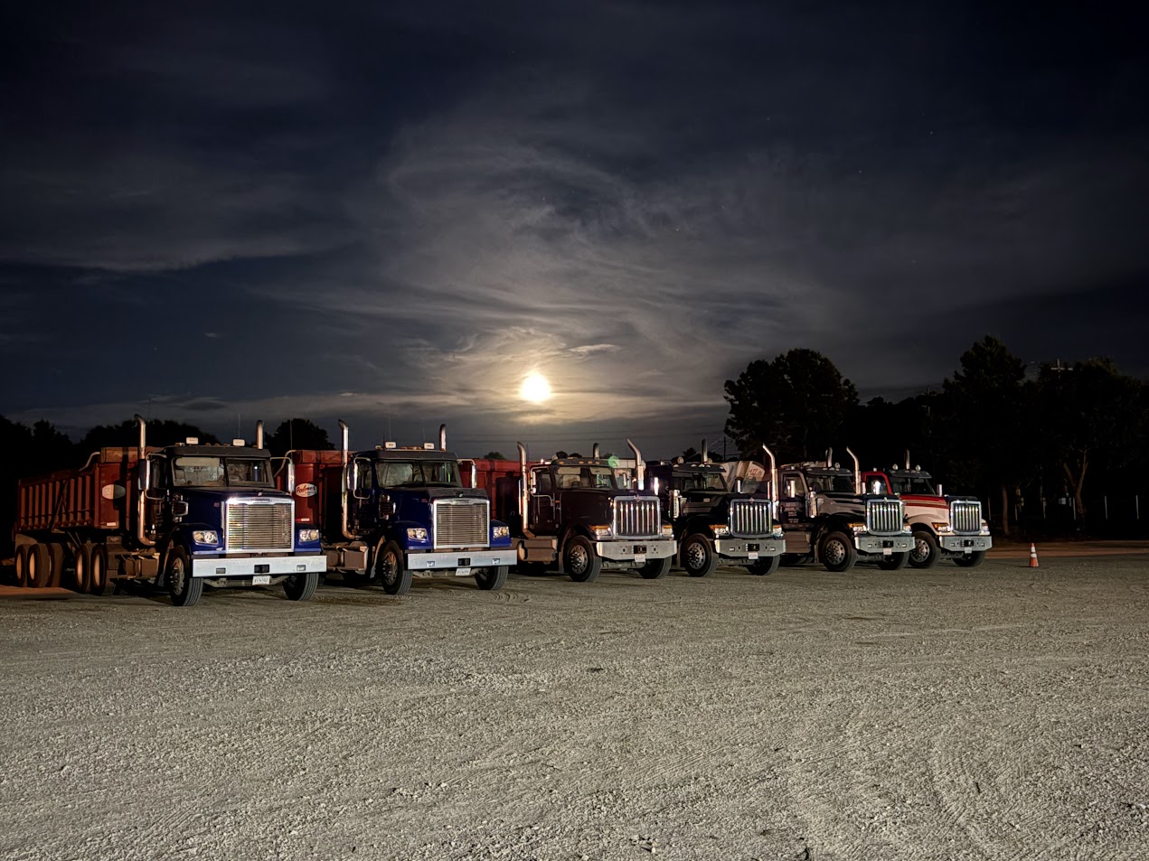 Davidson Hauling & Construction Image