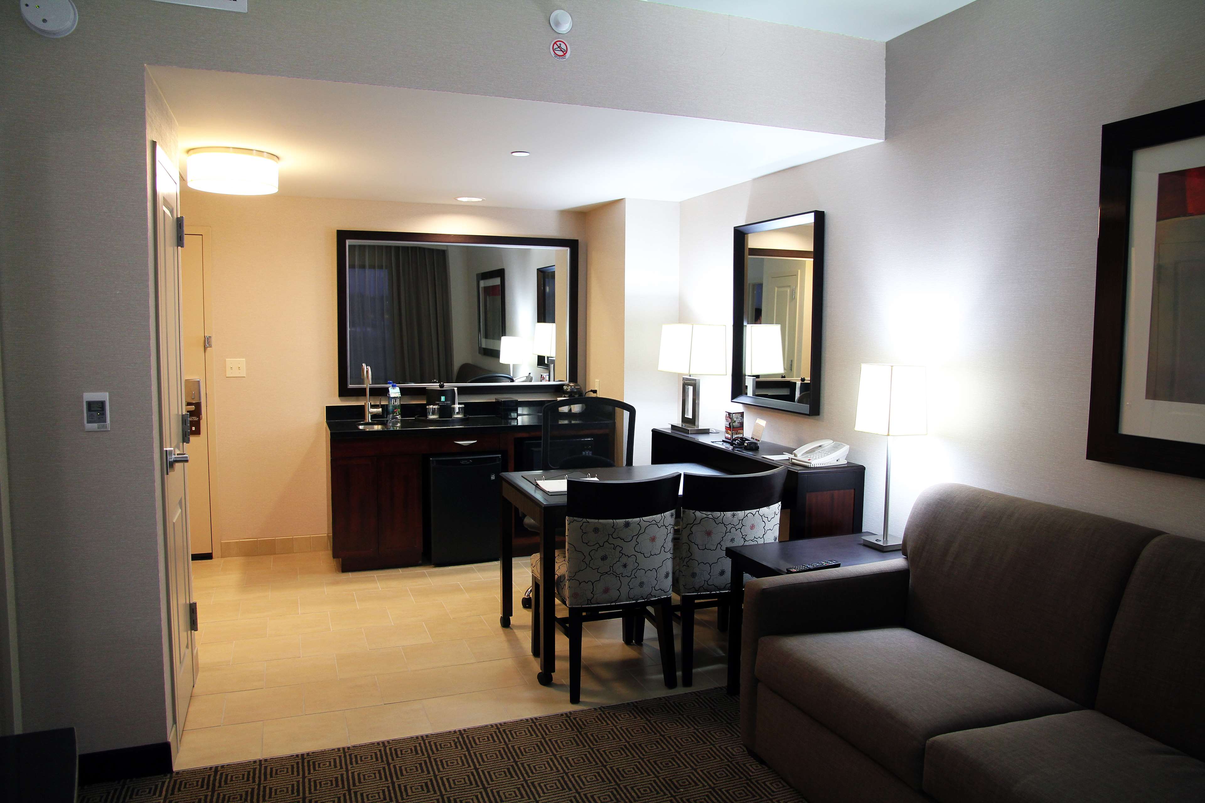 Guest room