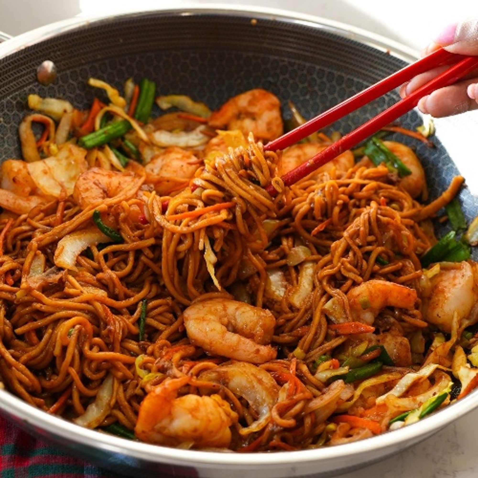 L. Shrimp Lo Mein or Spaghetti Lo Mein