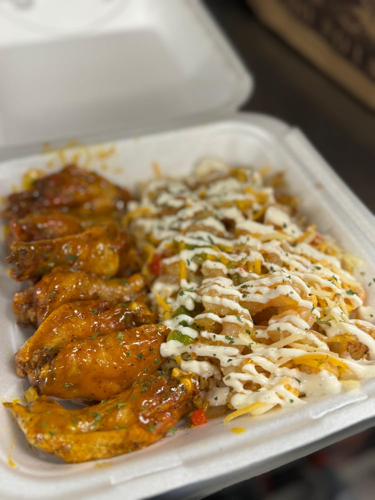 Shrimp Rice & 6 Wings
