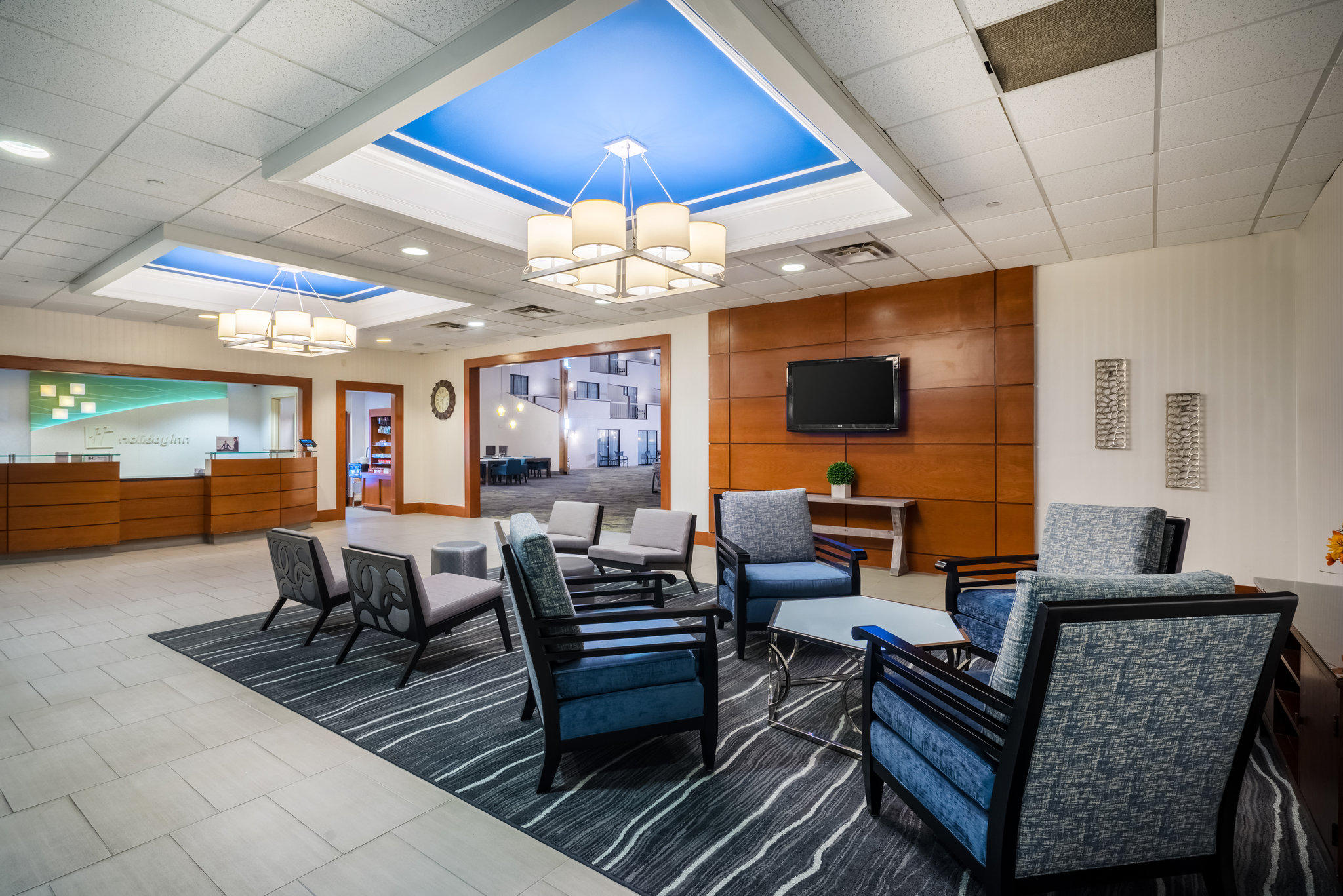 Holiday Inn Mansfield-Foxboro Area Photo